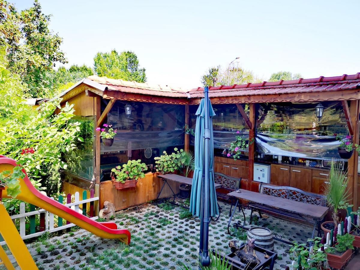 Respekt Guest House ซันนีบีช ภายนอก รูปภาพ