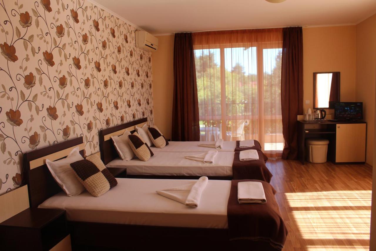 Respekt Guest House ซันนีบีช ภายนอก รูปภาพ