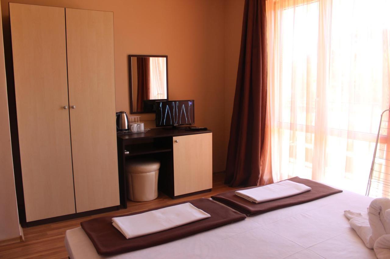 Respekt Guest House ซันนีบีช ภายนอก รูปภาพ