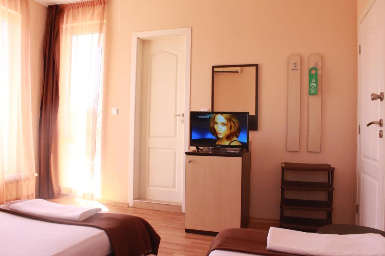 Respekt Guest House ซันนีบีช ภายนอก รูปภาพ
