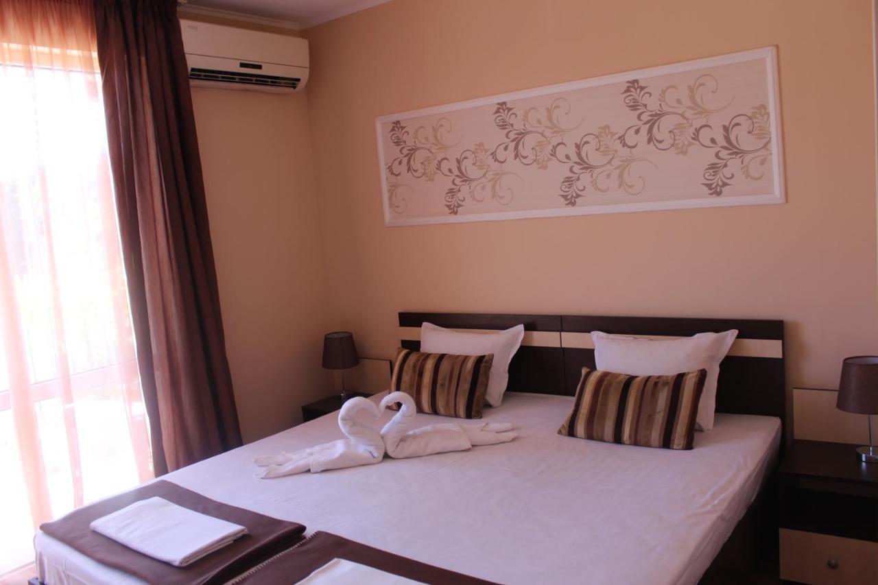 Respekt Guest House ซันนีบีช ภายนอก รูปภาพ